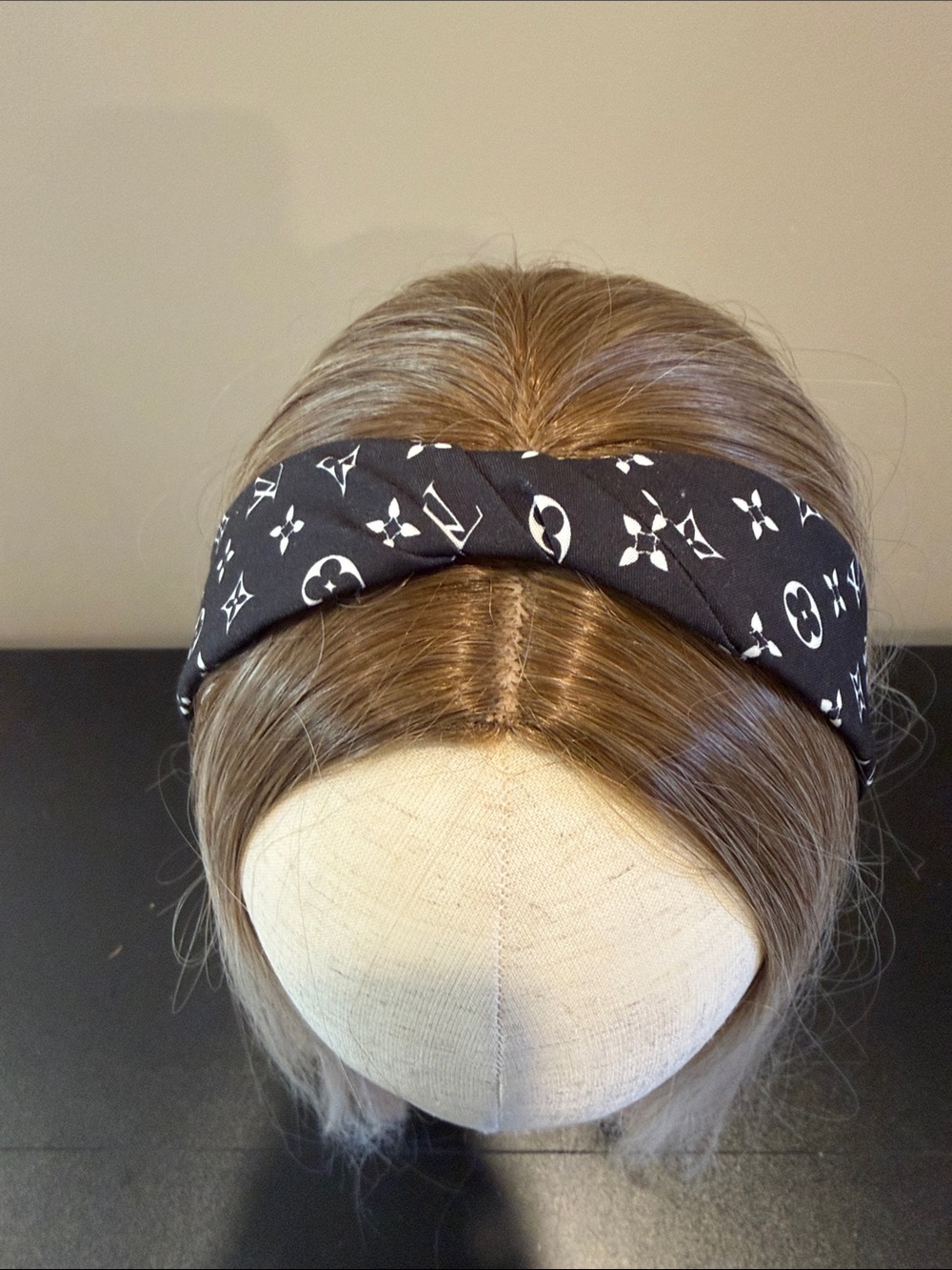 Black Patterned Twisted Headband